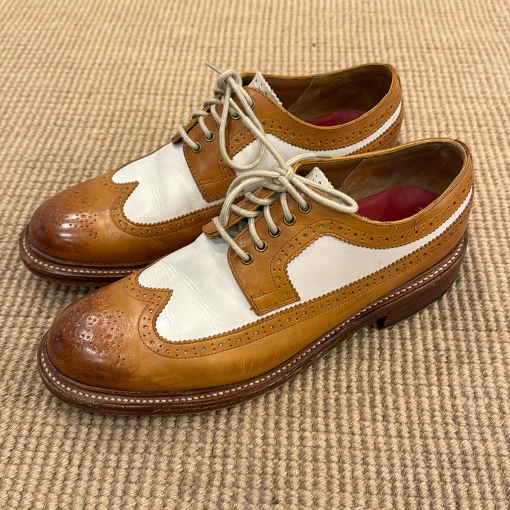 Grenson Archie Brogue Wingtip in excellent used condition.  US size 9